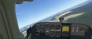 game_screens_flight_simulators_c172_flight_over_the_pilsen_0048