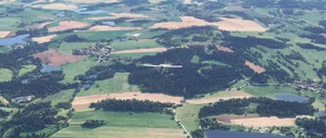 game_screens_flight_simulators_c172_from_vienna_to_plasy_loww_lkps_0102