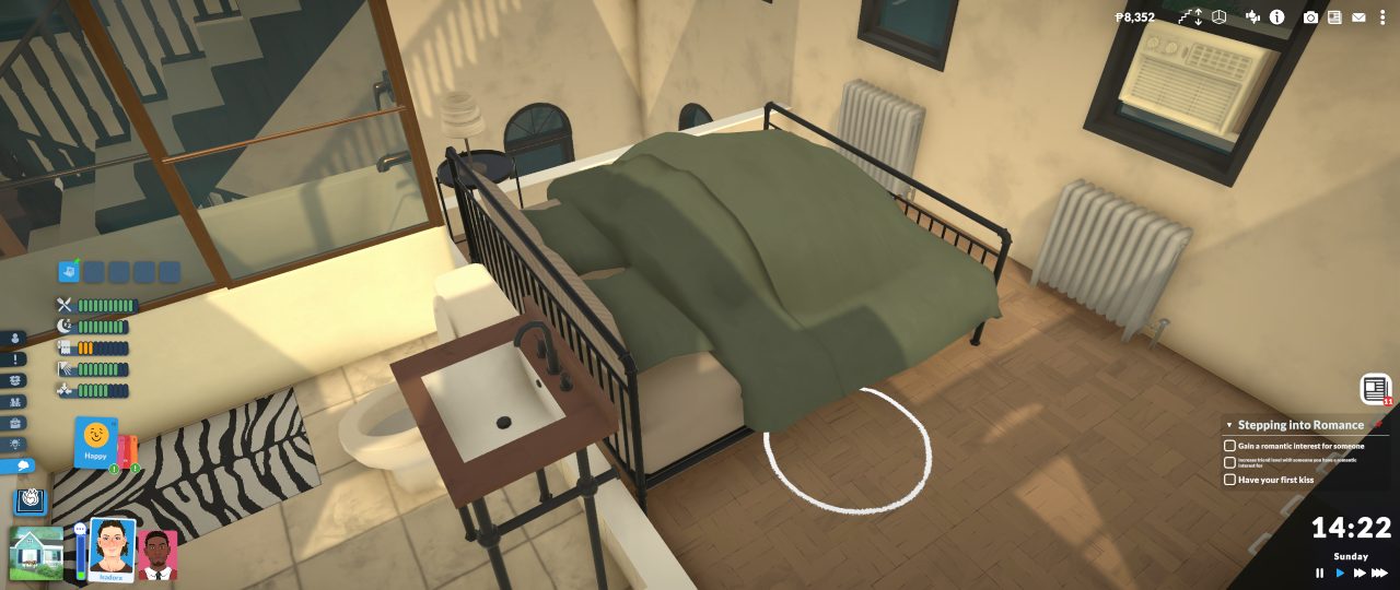 Panoramatický záběr z první osoby ve hře *Paralives* zachycuje interiér obytné místnosti s pohodlným gaučem, stolem a dalšími detaily vybavení; na obrazovce je zároveň vidět herní uživatelské rozhraní. Dominují teplé odstíny a tlumená červeň s tmavými prvky v pozadí.