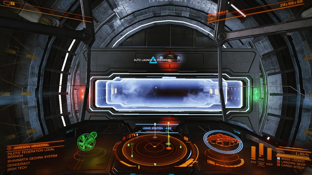 game_screens_space_sims_elite_dangerous_type_10_defender_velmi_stara_galerie_0002