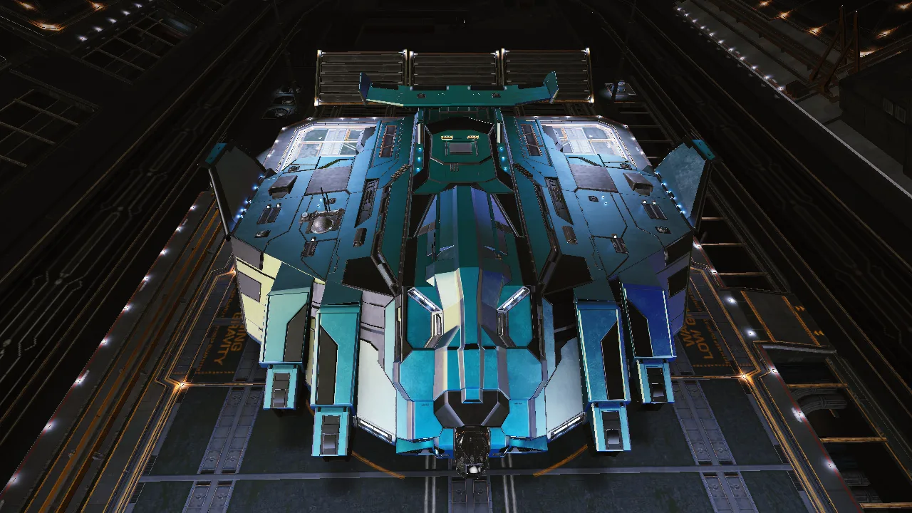 game_screens_space_sims_elite_dangerous_type_10_defender_velmi_stara_galerie_0037